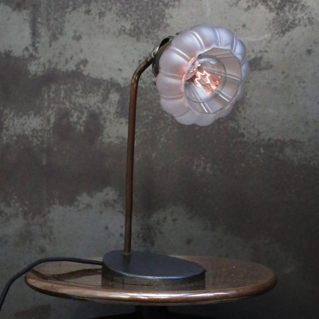 French 1930s, art deco, frosted glass, cast and brass desk light / table lamp. 2,5 meter black cotton wire, plug and...
