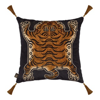 House of Hackney Saber Medium Tassel Velvet Cushion - Noir For Sale
