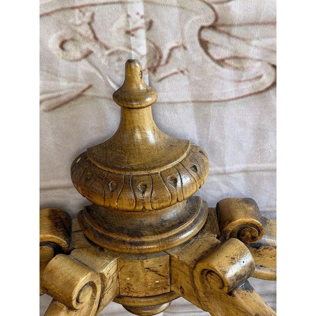 French Louis XV Style Carved Giltwood Console Table With White Marble Top For Sale - Image 10 of 15