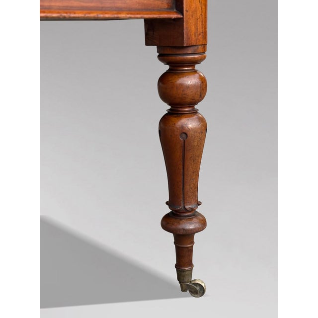 Antique William IV Extendable Dining Table in Mahogany, 1830 For Sale - Image 6 of 9