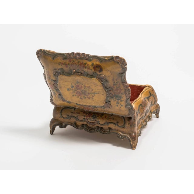 Italian 1930s Painted Italian Trinket Box For Sale - Image 3 of 9