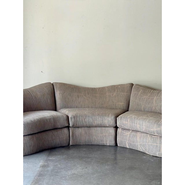 Postmodern 1980s Postmodern Curved Sculptural Sectional For Sale - Image 3 of 8