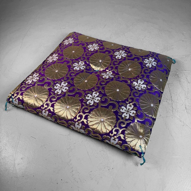 Japanese Ceremonial Haishiki Floor Cushion, 1980s For Sale - Image 10 of 10