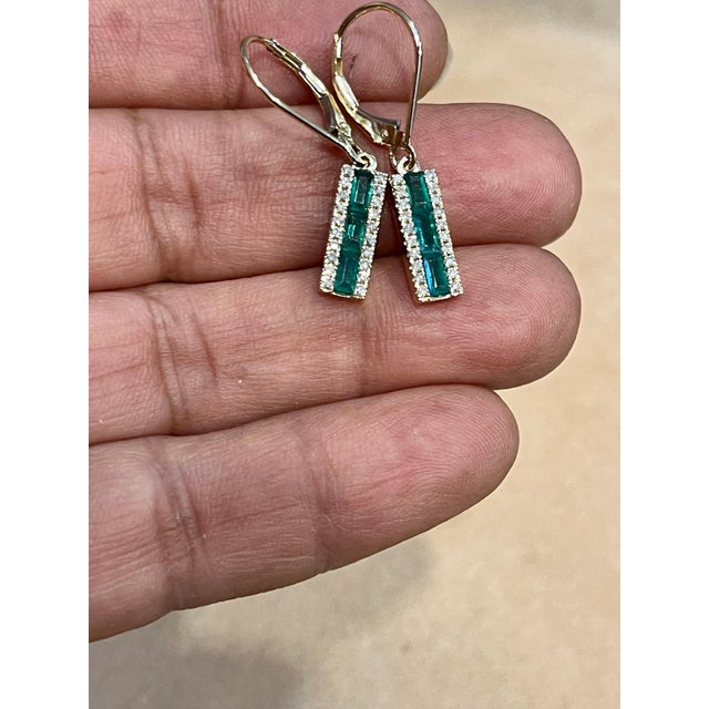 Princess Cut Emerald & Diamond 14 Kt Yellow Gold Dangling Earring For Sale In New York - Image 6 of 8