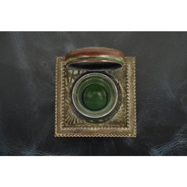 Tiffany Studios New York Pine Needle Bronze and Favrile Slag Glass Inkwell, Circa 1910 For Sale In South Bend - Image 6 of 13