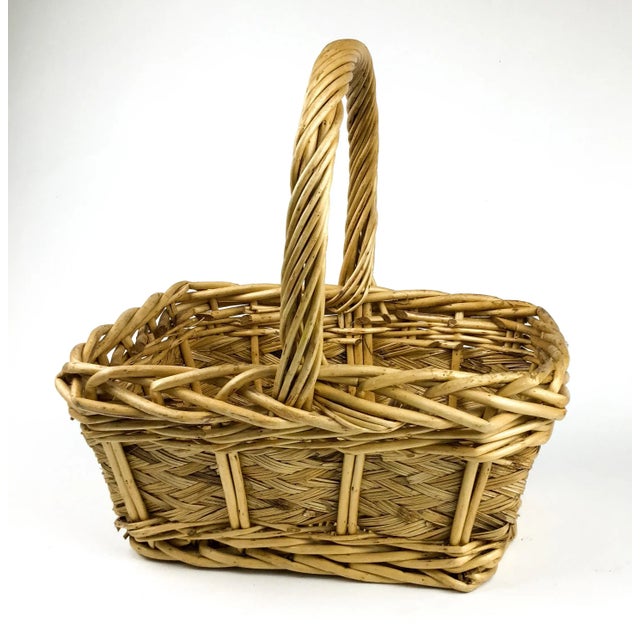 1980s Vintage English Reed and Wicker Market Basket For Sale - Image 5 of 13