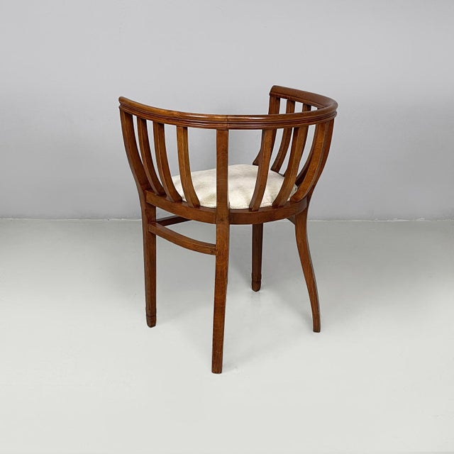 1930s Art Deco Italian Tub Chair in Wood and White Fabric, 1930s For Sale - Image 5 of 18