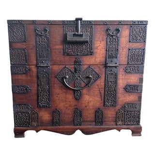 Antique Korean Bandaji Chest Pyongan Do Dynasty For Sale