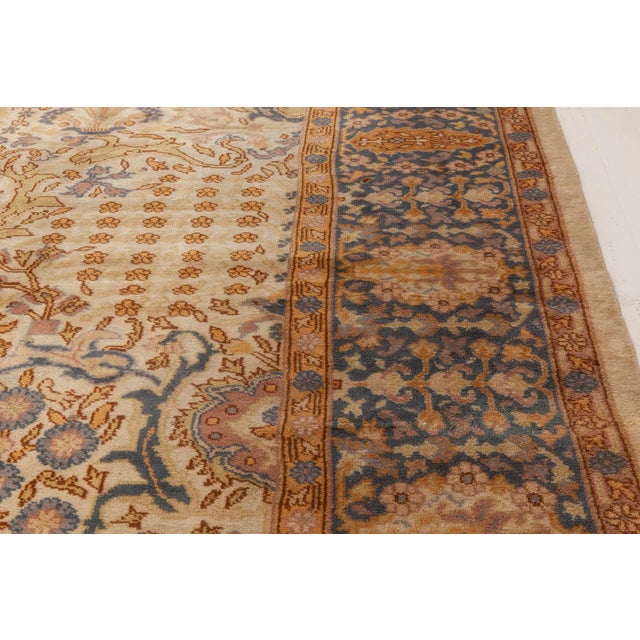 Turkish 1920s Turkish Borlou Rug  Refined Floral Opulence from the Late 19th Century For Sale - Image 3 of 5
