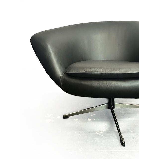 Vintage Swedish Pod Swivel Chair, 1960s For Sale - Image 10 of 17