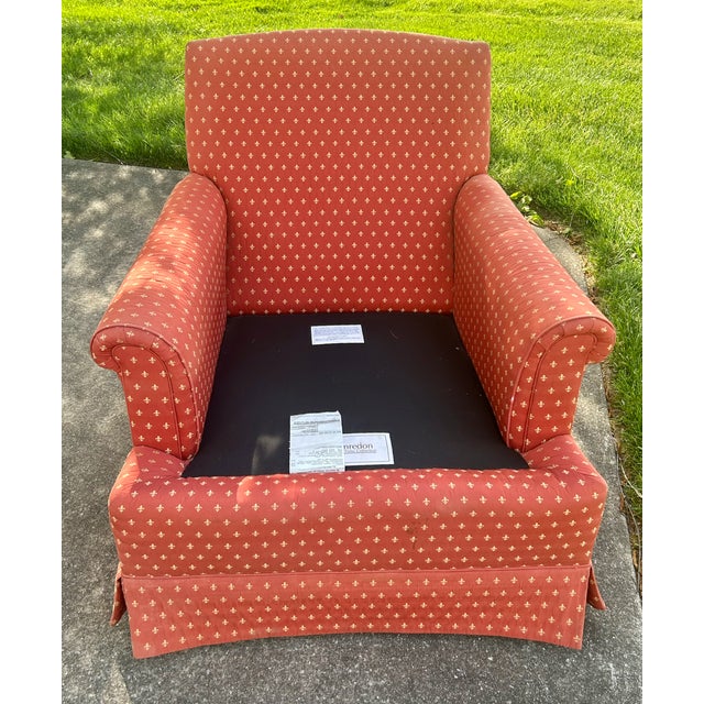 Vtg. Henredon Traditional Skirted Lounge Chair W/Fleur-De-Lis Fabric For Sale - Image 9 of 13