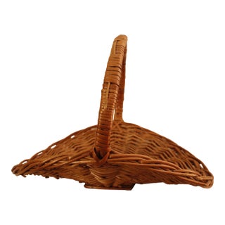 Handmade Vintage French Provincial Wicker Gathering Flower Basket For Sale