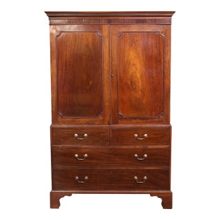 Circa 1780 George III Period English Linen Press For Sale