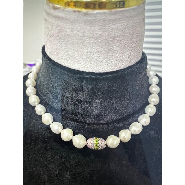 Gemstone Bochic "Capri" FreshWater Pearl, Pink Sapphire, Peridot & Mix gems Necklace For Sale - Image 7 of 12