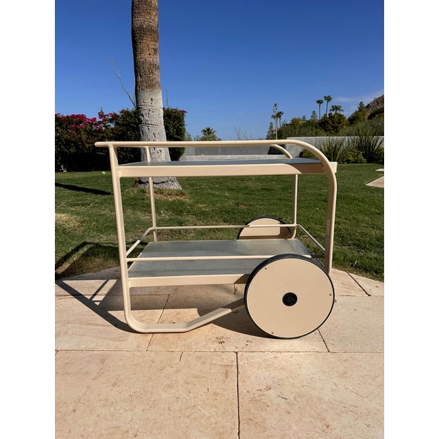 Mid-Century Modern 1980s Richard Frinier for Brown Jordan "Quantum" Bar Cart, Attributed For Sale - Image 3 of 10