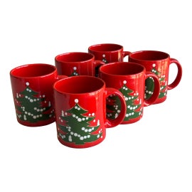 Example of Holiday Mugs