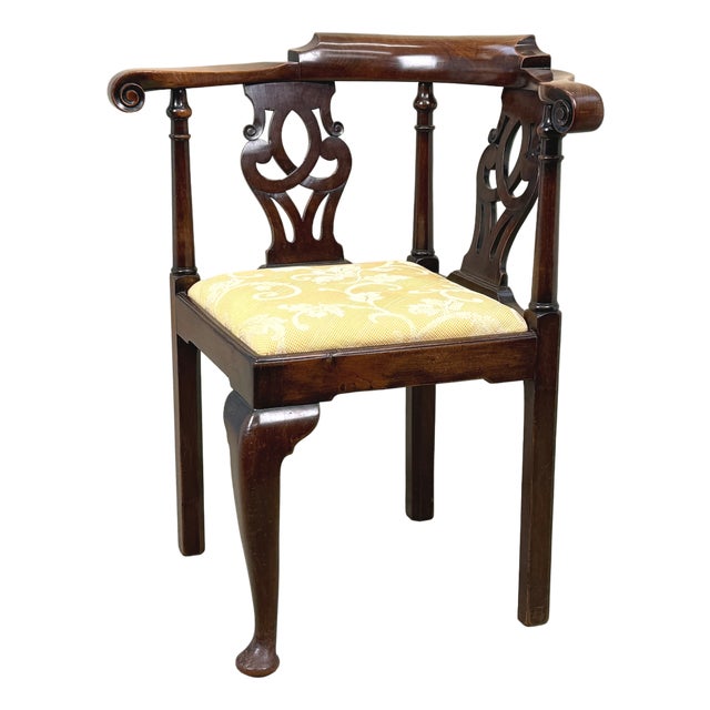 Antique Georgian Walnut Corner Armchair, 1750 For Sale