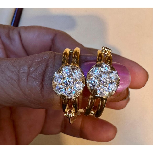 Early 21st Century 1.6 Carat Diamond VS Quality Hoop Earrings Women , 18 Karat Yellow Gold 8.8 Gm For Sale - Image 5 of 18