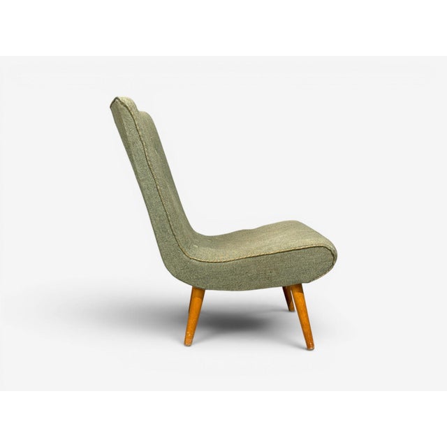 1940s Swedish Modern, Slipper Chair, Green Fabric, Beech, Sweden, 1940s For Sale - Image 5 of 12