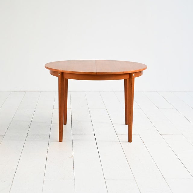 Scandinavian Teak Extendable Round Table, 1960s For Sale - Image 3 of 9