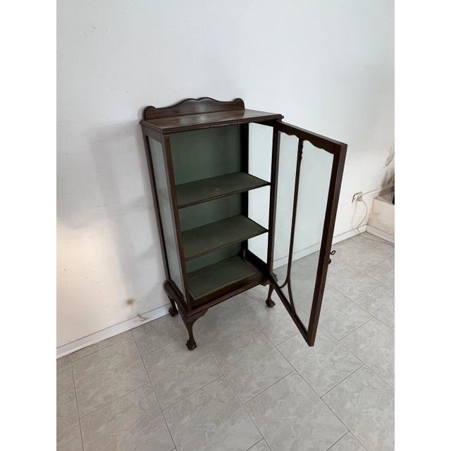 1930s English Art Deco Display Cabinet, 1930s For Sale - Image 5 of 11