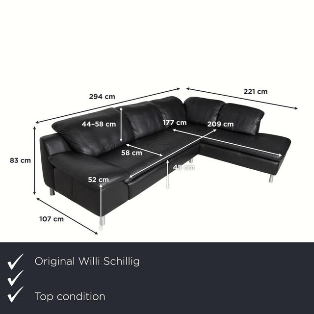 This Willi Schillig corner sofa in black leather proves that a large corner piece can still appear light and modern thanks...