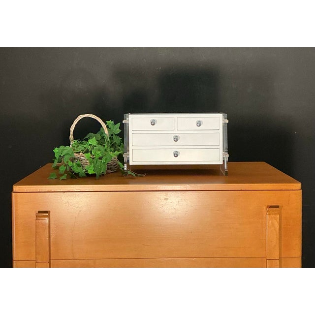 1970s Mid Century Modern Jewelry Chest of Drawers Suspended Lucite White Lacquer For Sale - Image 12 of 12