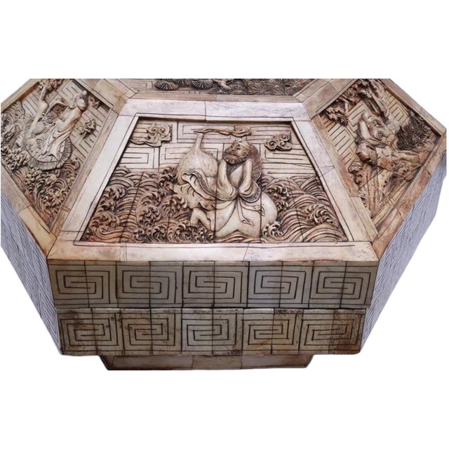Late 19th Century Large Chinese Carved Bone Hexagonal Jewelry Casket Box With Figural Panels & Fitted Interior For Sale In Los Angeles - Image 6 of 8
