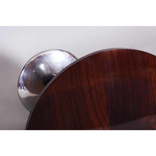 Art Deco Round Table in Walnut & Chrome attributed to Jindřich Halabala for Up Závody, Czech, 1930s For Sale - Image 9 of 9