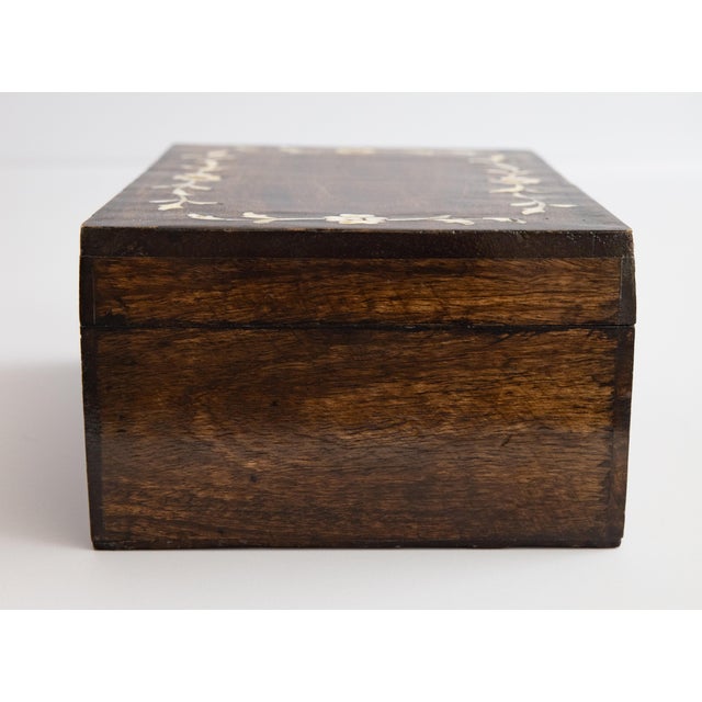 Antique English Walnut & Mother of Pearl Inlay Jewelry Box For Sale In Houston - Image 6 of 9