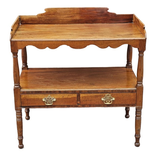 Early 20th Century Federal Style Mahogany Double Drawers Tiered Wash Stand For Sale