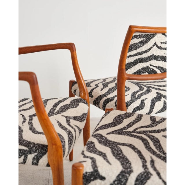 Teak Model 80 Dining Chairs and Model 65 Armchairs by Niels O. Møller for j.l. Møllers, Denmark, 1960s, Set of 8 For Sale - Image 11 of 18