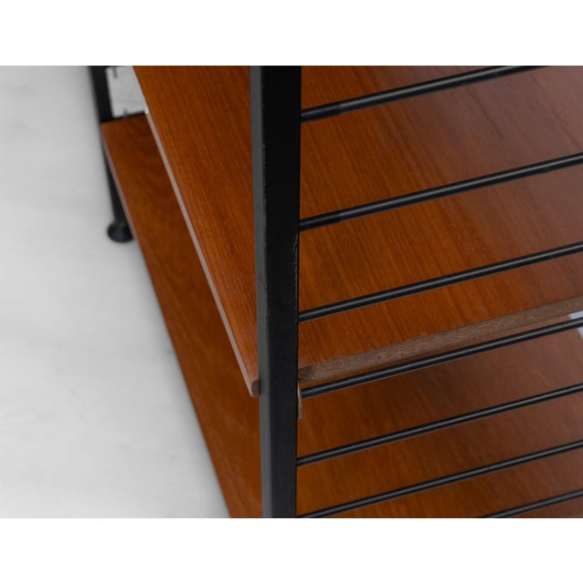 Mid-Century Ladderax 6-Bay Shelving System by Robert Heal for Staples Cricklewood, 1960s, Set of 6 For Sale - Image 16 of 18