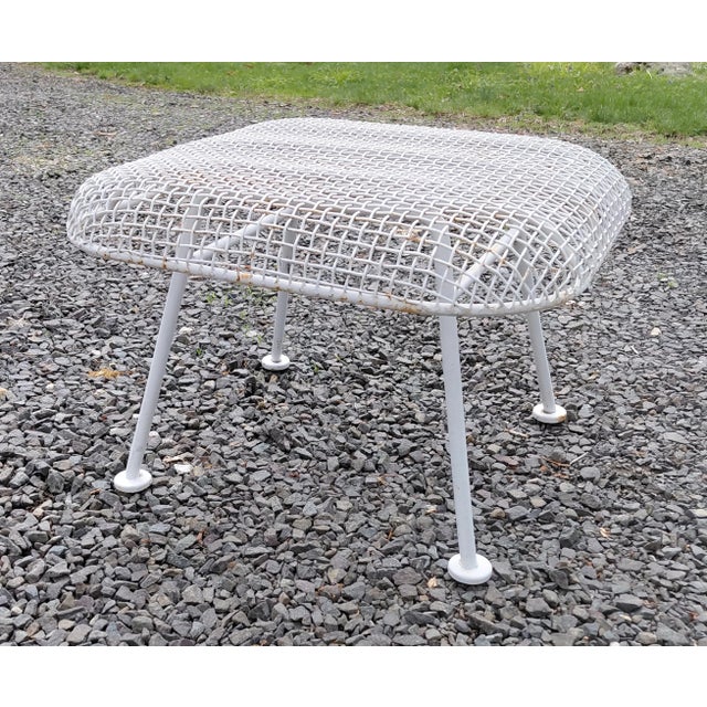 Mid-Century Modern 1950s Woodard Sculptura Patio Stool Unmarked For Sale - Image 3 of 7
