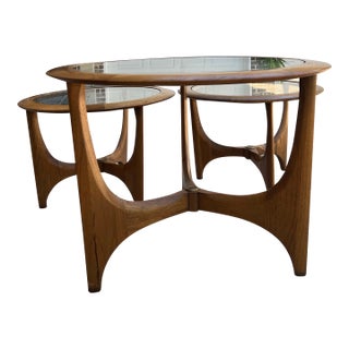 1960s Lane Tripod Trileged Round Beveled Glass Top Table Set of 3 For Sale