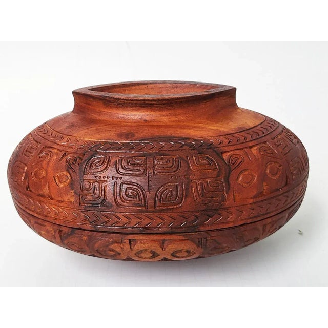 Handcarved Oceanic Wood Tureen For Sale - Image 4 of 10
