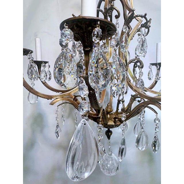 1910s French Style Brass Chandelier For Sale - Image 11 of 17