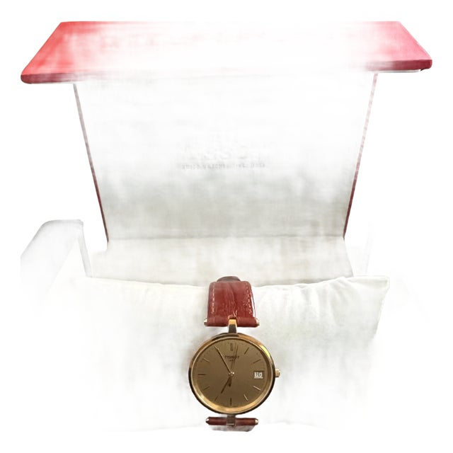 Vintage Classic Tissot GoldRun, 18K Gold Case & Brown Lather Strap Original Case For Sale