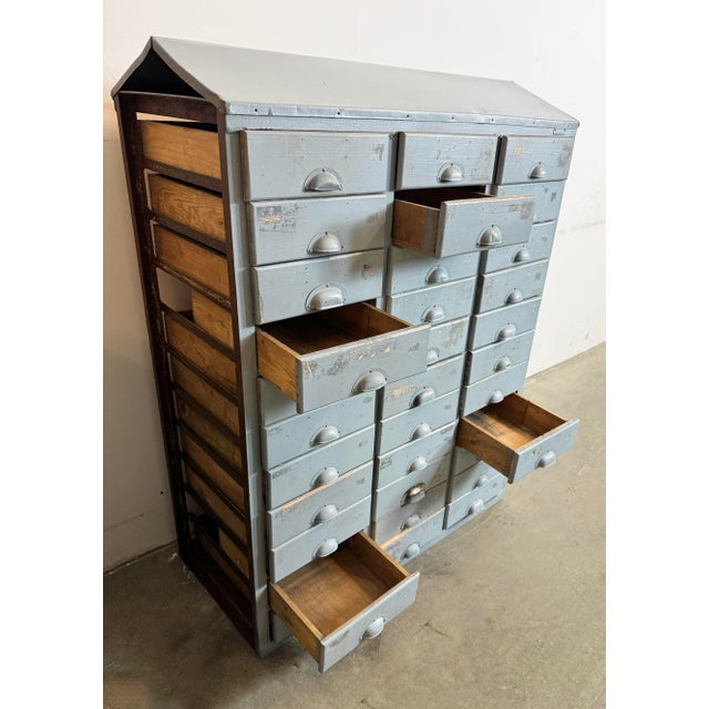 Industrial Grey Chest of Drawers, 1960s For Sale - Image 11 of 17
