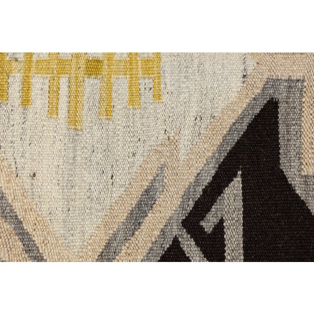 Modern Navajo Style Hand-Woven Wool Rug With Geometric Diamond Motif For Sale - Image 9 of 11