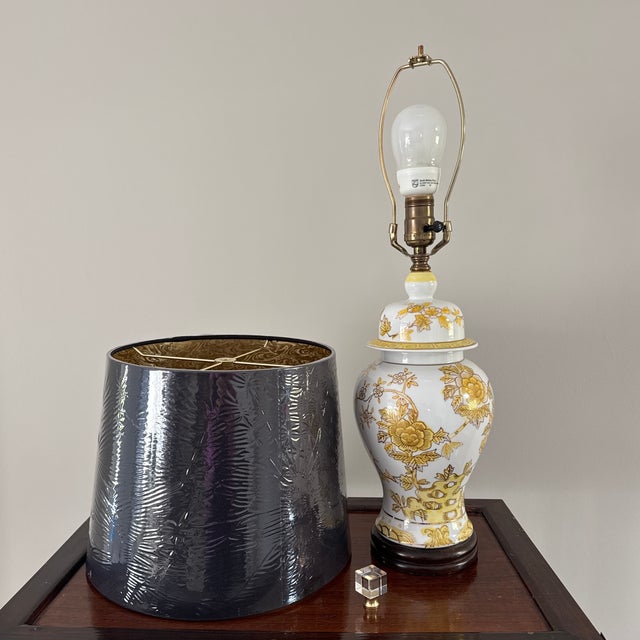 Vintage Chinese Yellow and White Ginger Jar Table Lamp - 23” For Sale - Image 12 of 12