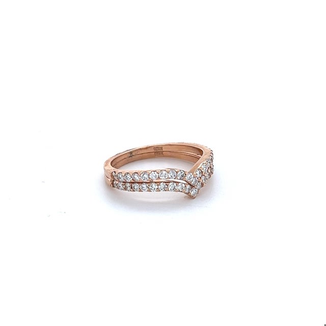 Contemporary 0.79 Carat Round Cut Diamond Rose Gold Bands, Size 7 For Sale - Image 3 of 10