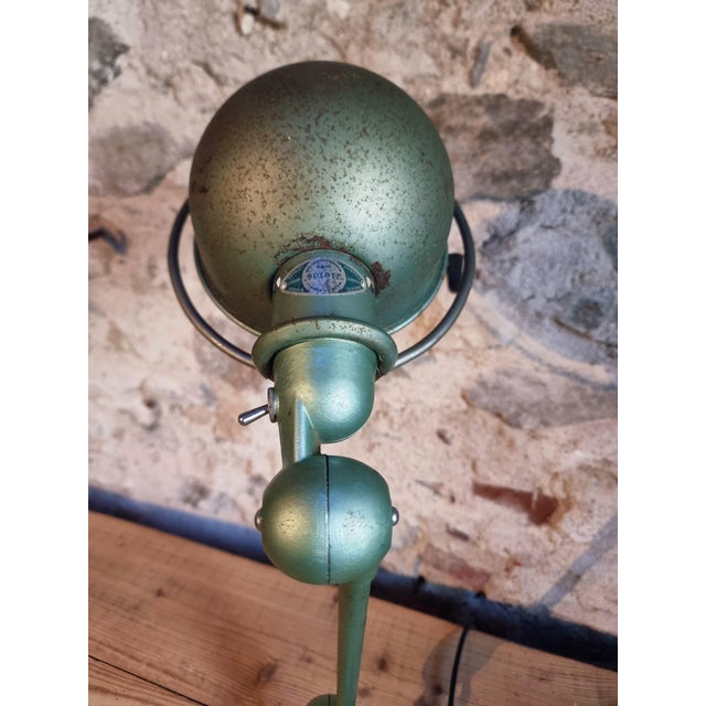 Industrial Vintage Articulated Desk Lamp in Reseda Green from Jielde, France, 1970s For Sale - Image 3 of 16