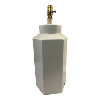 Vintage Mid-Century Modern Geometric Ceramic Table Lamp White 22” Tall For Sale