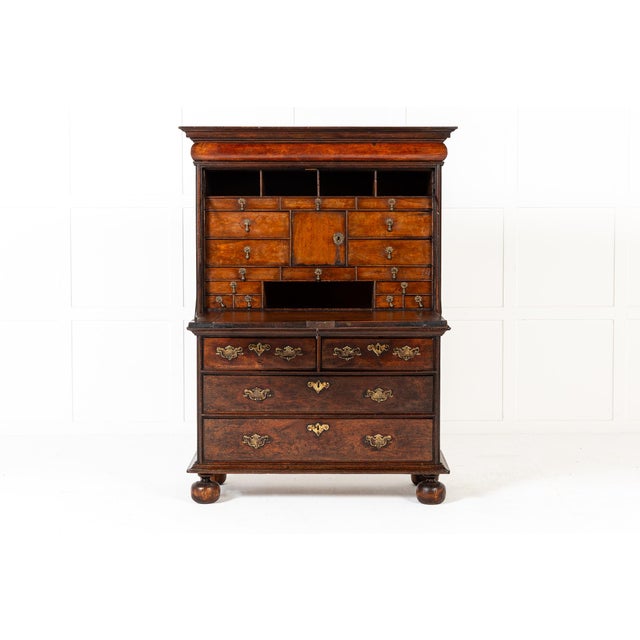 Wood 17th Century English William and Mary Walnut Escritoire For Sale - Image 7 of 12