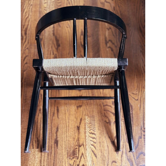 George Nakashima Set of Four Attributed George Nakashima Designed Lacquered Grass Seated Chairs 1960s National Institute of Design India For Sale - Image 4 of 6