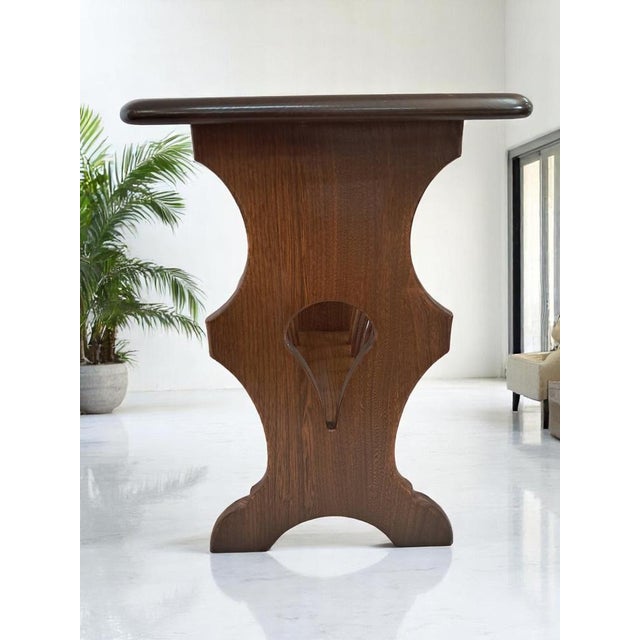 Brown Vintage Magazine Rack in Elm by Lucian Ercolani for Ercol, 1990s For Sale - Image 8 of 14