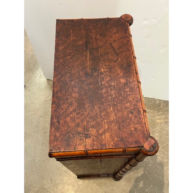 1900 - 1909 1900-1909 Faux Bamboo Salesman Sample Miniature Chest For Sale - Image 5 of 6