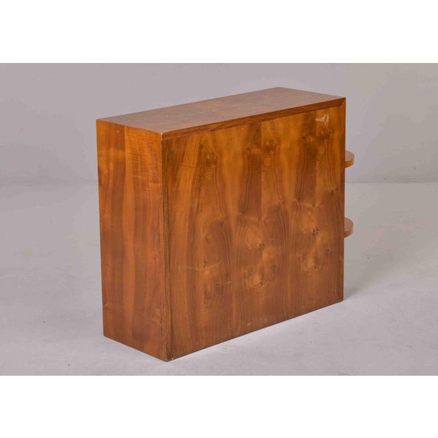 1940s French Art Deco Burl Walnut Cabinet With Shelf Display For Sale - Image 5 of 13