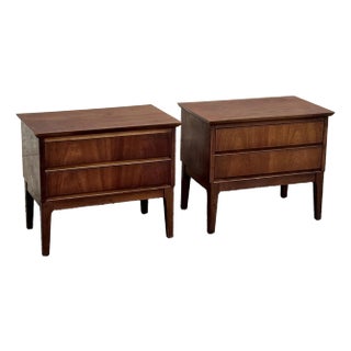 Mid Century Modern Walnut Nightstands - A Pair For Sale